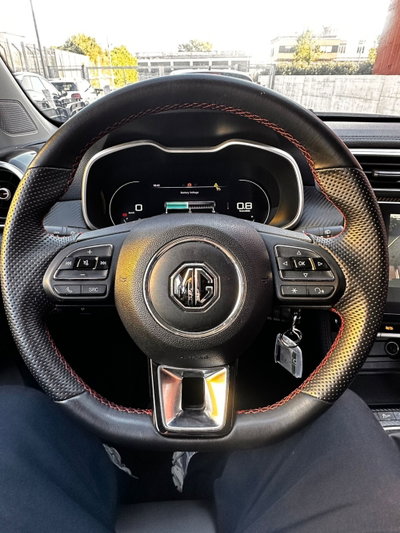 Mg ZS ZS 1.5 Luxury (16)