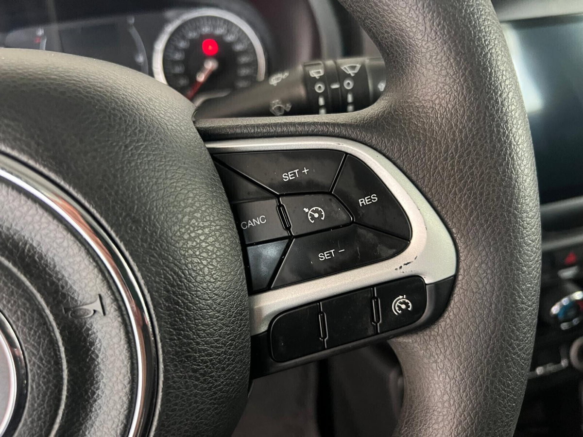 Jeep Renegade 2.0 Mjt 140CV 4WD Active Drive Limited (11)