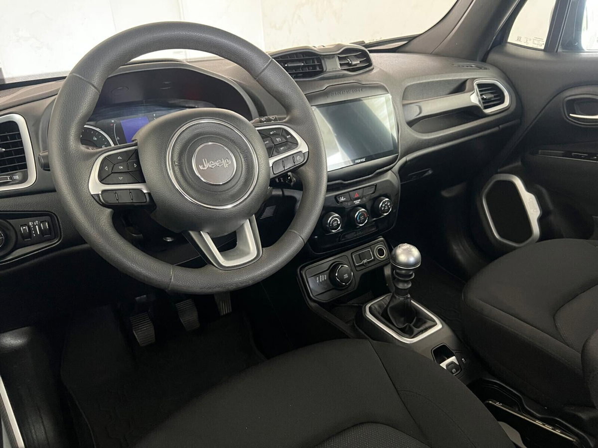 Jeep Renegade 2.0 Mjt 140CV 4WD Active Drive Limited (8)