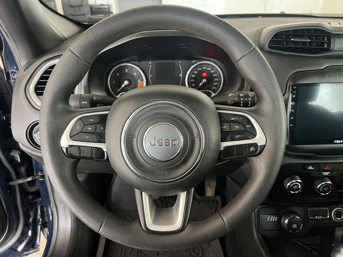 Jeep Renegade 2.0 Mjt 140CV 4WD Active Drive Limited (9)