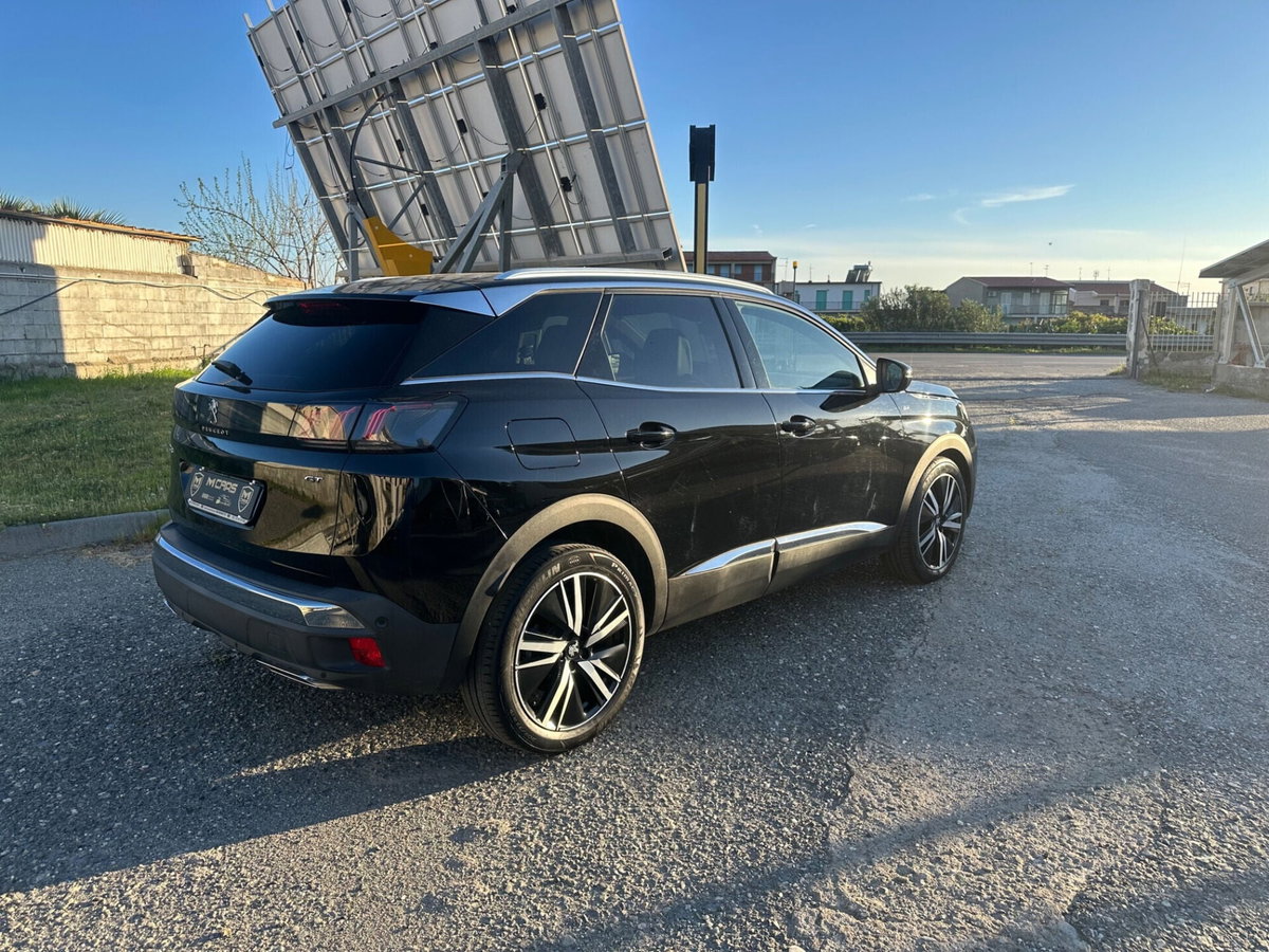 Peugeot 3008 BlueHDi 130 S&S EAT8 GT Pack (3)