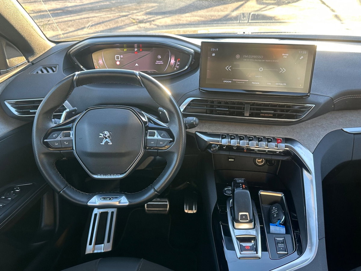 Peugeot 3008 BlueHDi 130 S&S EAT8 GT Pack (5)