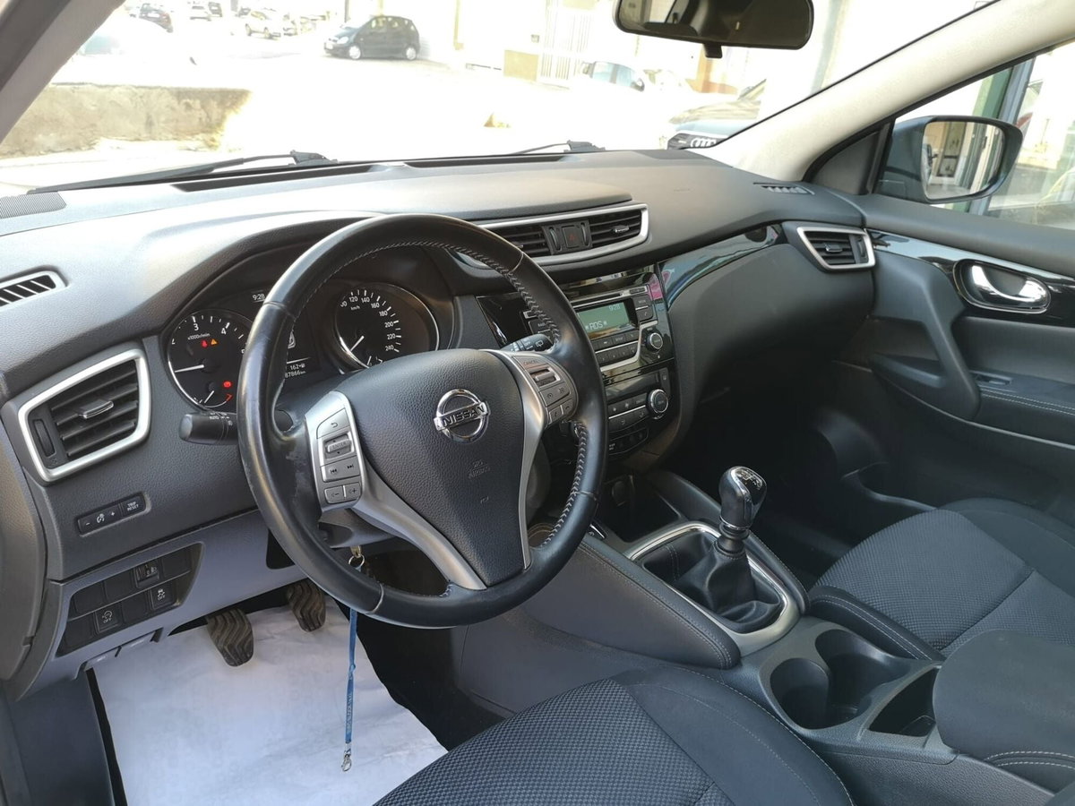 Nissan Qashqai 1.5 dCi Acenta (14)