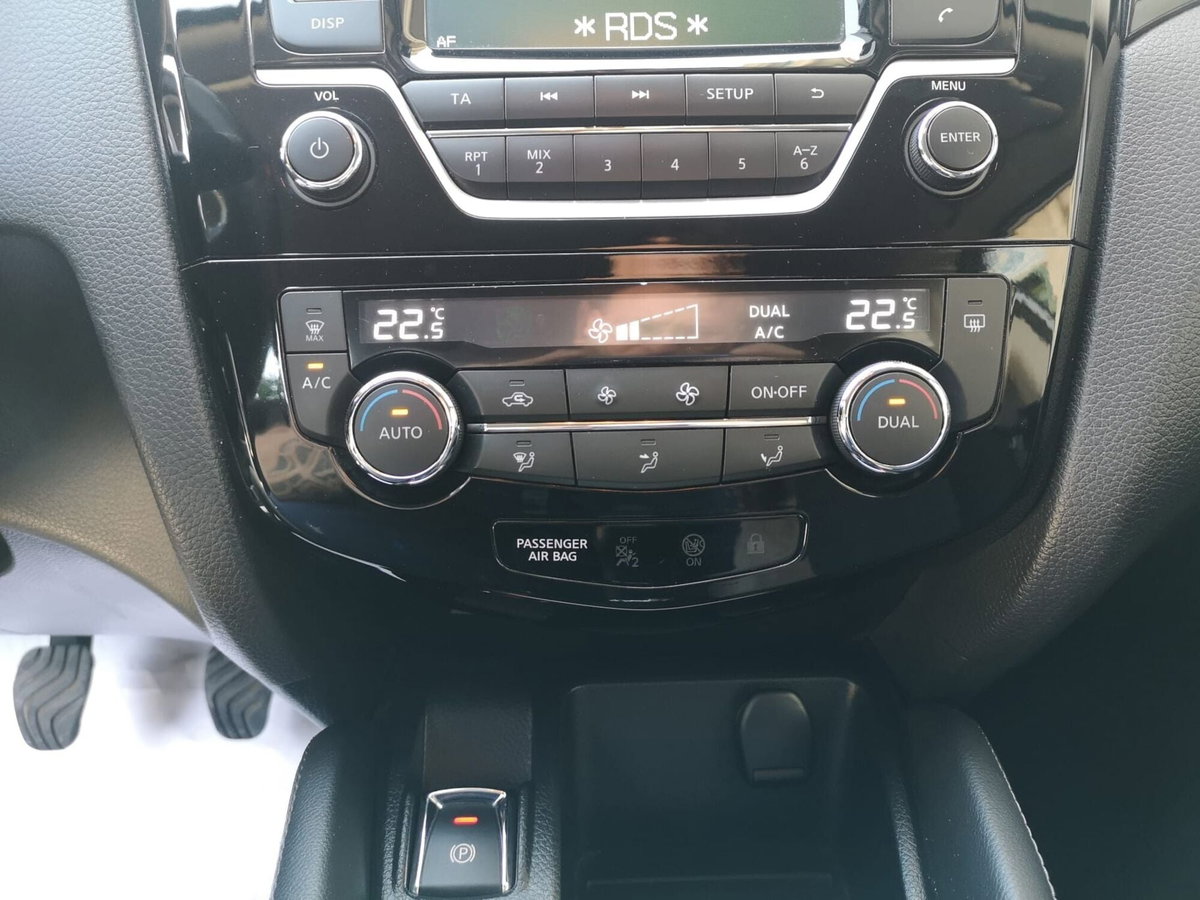 Nissan Qashqai 1.5 dCi Acenta (18)