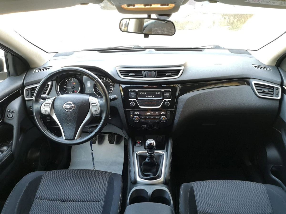 Nissan Qashqai 1.5 dCi Acenta (20)