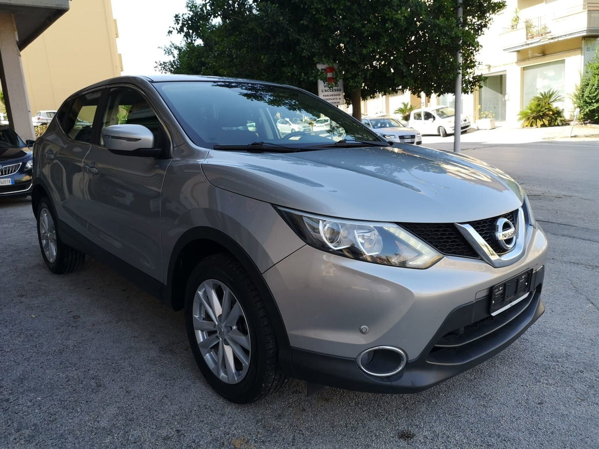 Nissan Qashqai 1.5 dCi Acenta (3)