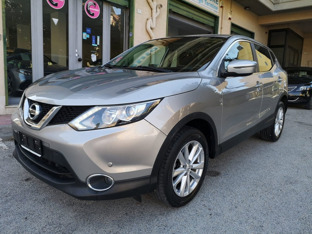 Nissan Qashqai 1.5 dCi Acenta (5)