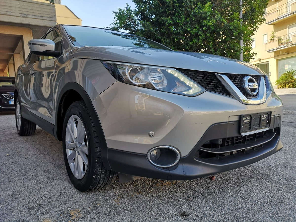 Nissan Qashqai 1.5 dCi Acenta (9)