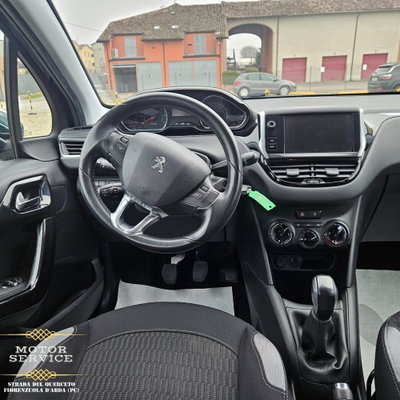Peugeot 208 82 5 porte Active (15)