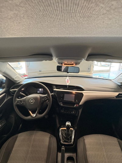 Opel Corsa 1.2 Edition (11)
