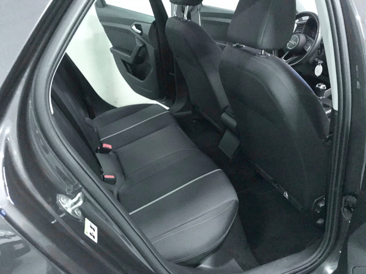 Audi A1 Sportback 25 TFSI Admired Advanced (15)