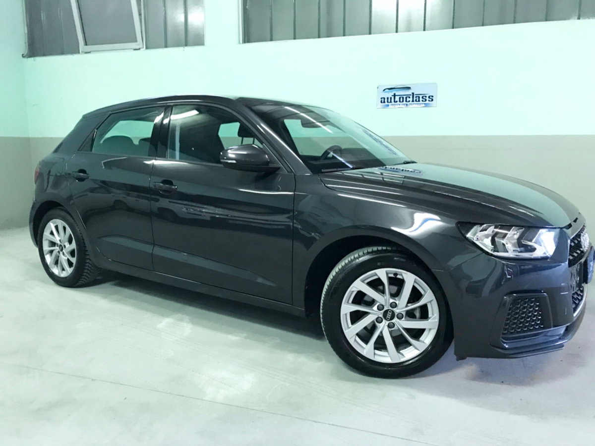 Audi A1 Sportback 25 TFSI Admired Advanced (2)