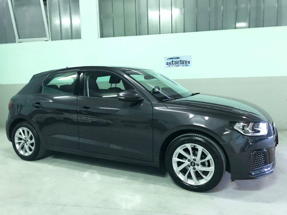 Audi A1 Sportback 25 TFSI Admired Advanced (3)