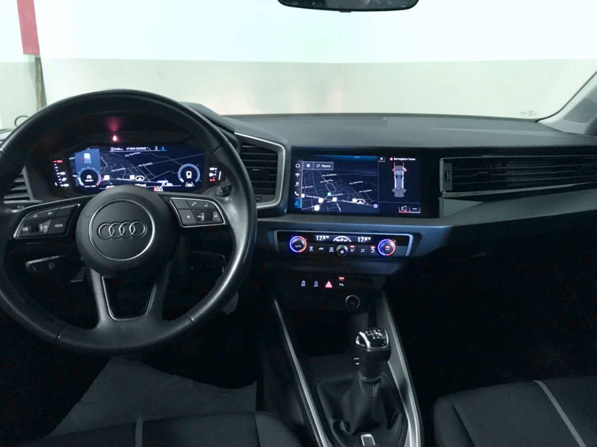 Audi A1 Sportback 25 TFSI Admired Advanced (8)