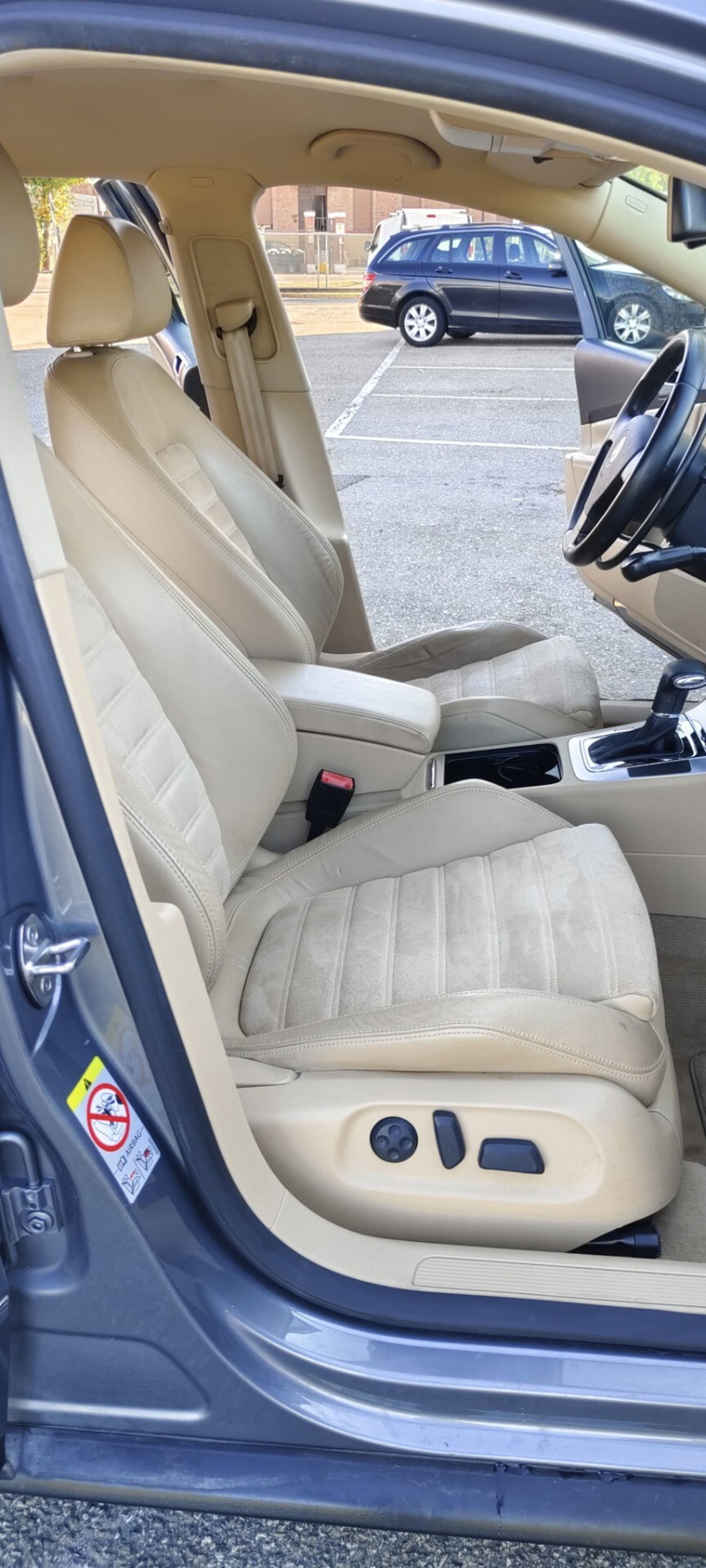 Volkswagen Passat Variant 2.0 16V FSI 4mot. Highline (16)