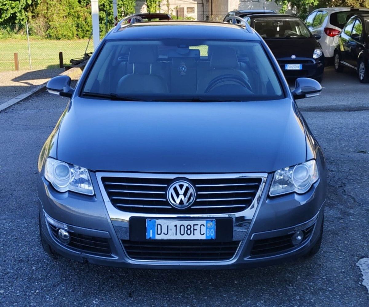 Volkswagen Passat Variant 2.0 16V FSI 4mot. Highline (2)