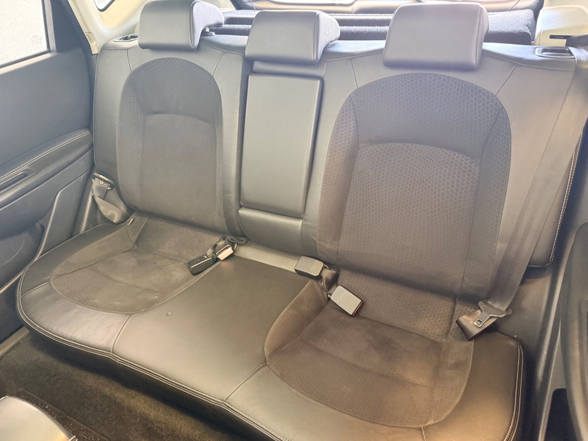 Nissan Qashqai 1.5 dCi DPF Tekna (16)