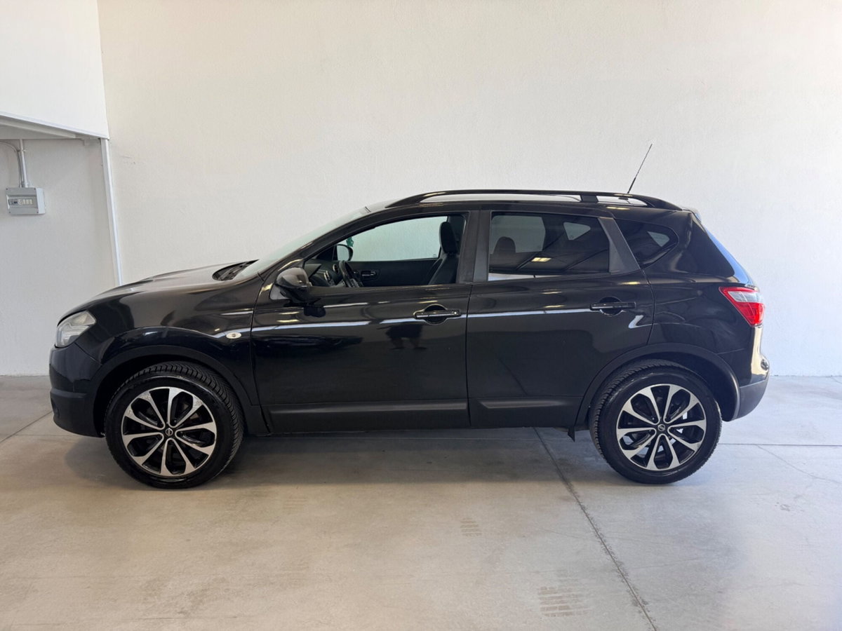 Nissan Qashqai 1.5 dCi DPF Tekna (4)