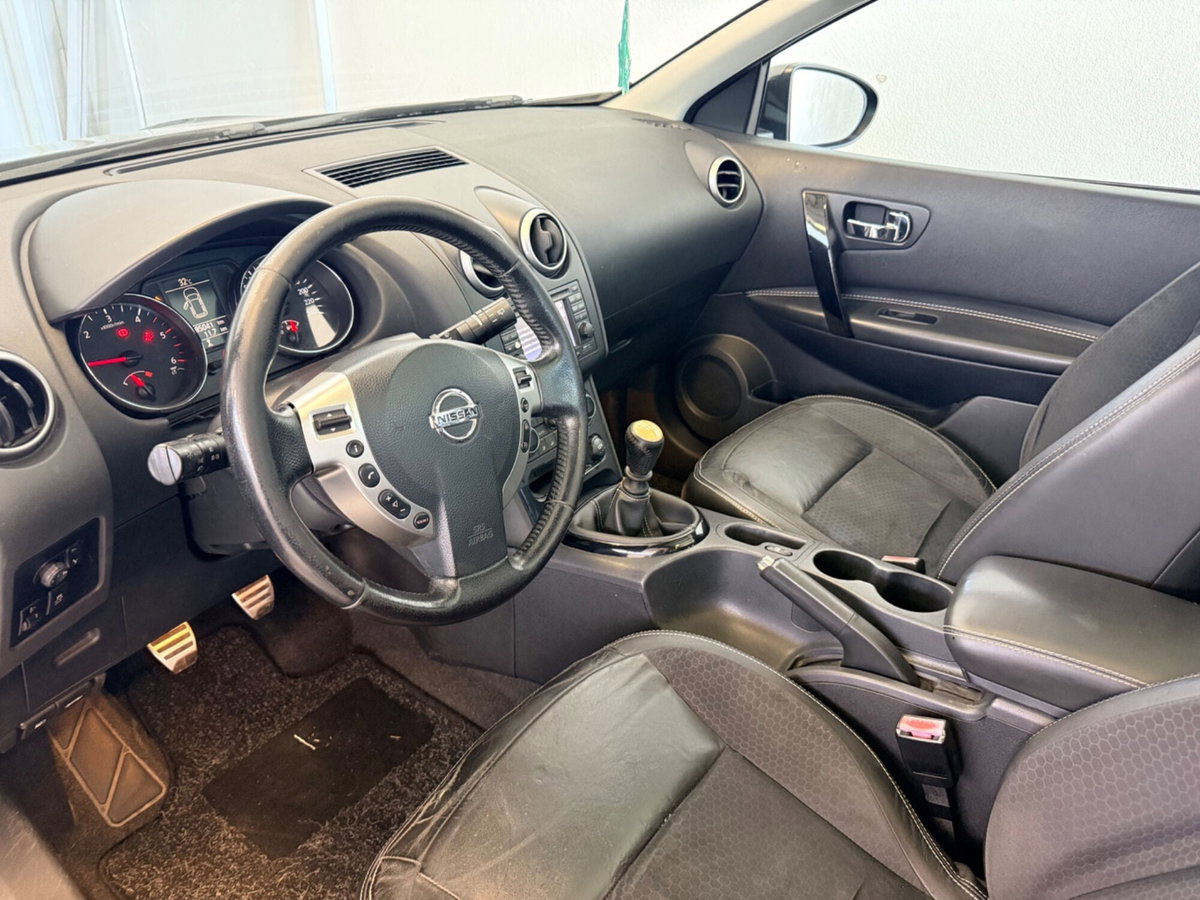 Nissan Qashqai 1.5 dCi DPF Tekna (7)