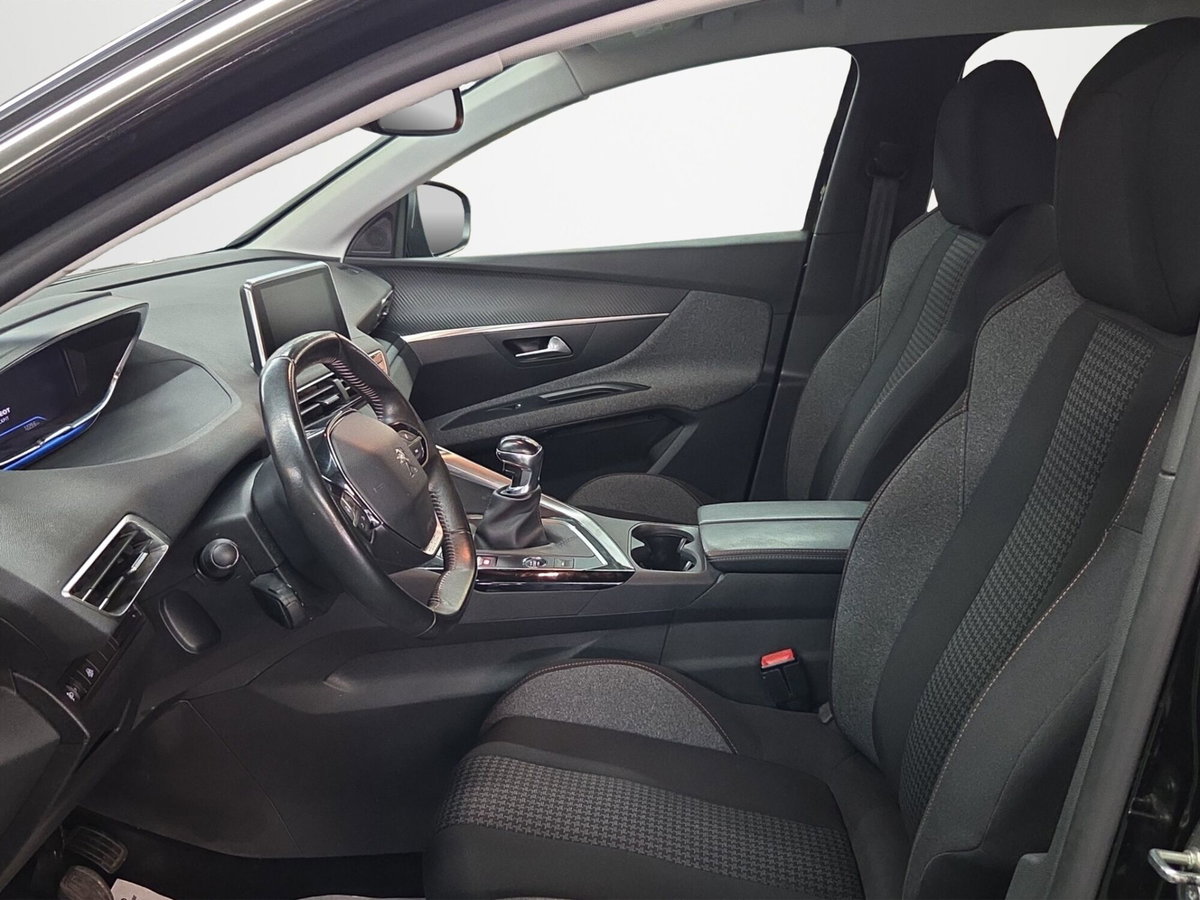 Peugeot 3008 BlueHDi 130 S&S EAT8 Active Pack (9)