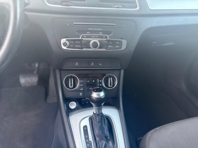 Audi Q3 2.0 TDI 120 CV S tronic Business (14)