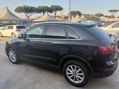 Audi Q3 2.0 TDI 120 CV S tronic Business (7)
