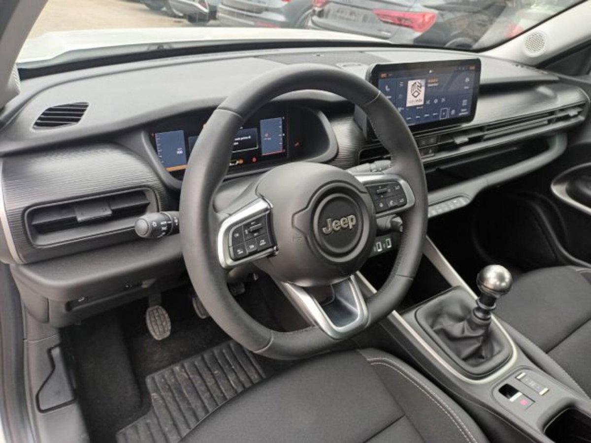 Jeep Avenger 1.2 turbo Altitude fwd 100cv (11)