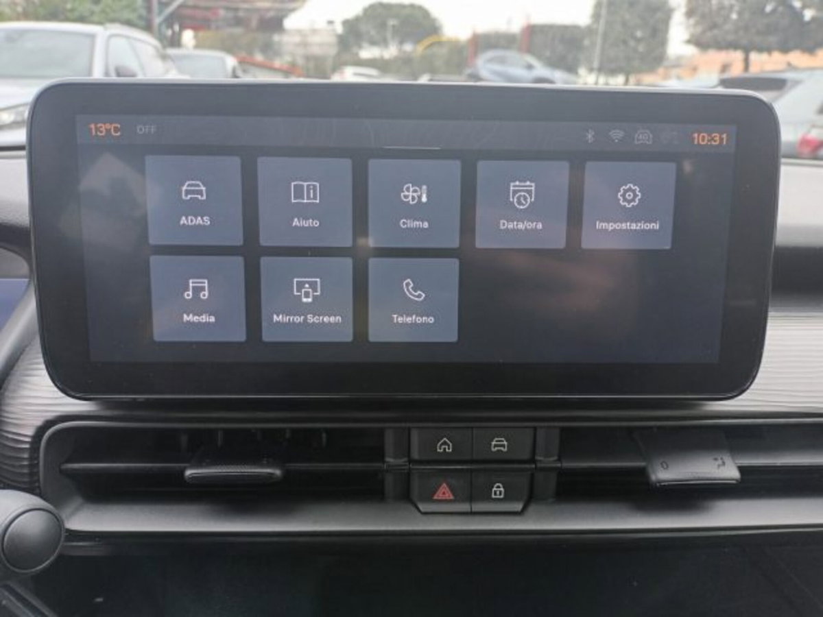 Jeep Avenger 1.2 turbo Altitude fwd 100cv (14)