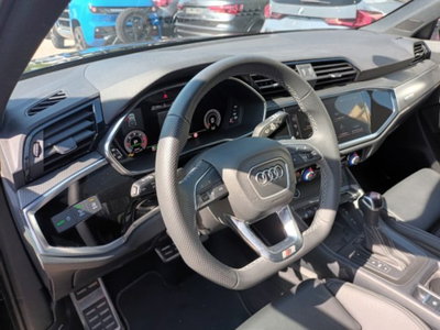 Audi Q3 Sportback 40 2.0 tdi quattro 193cv s-tronic (11)