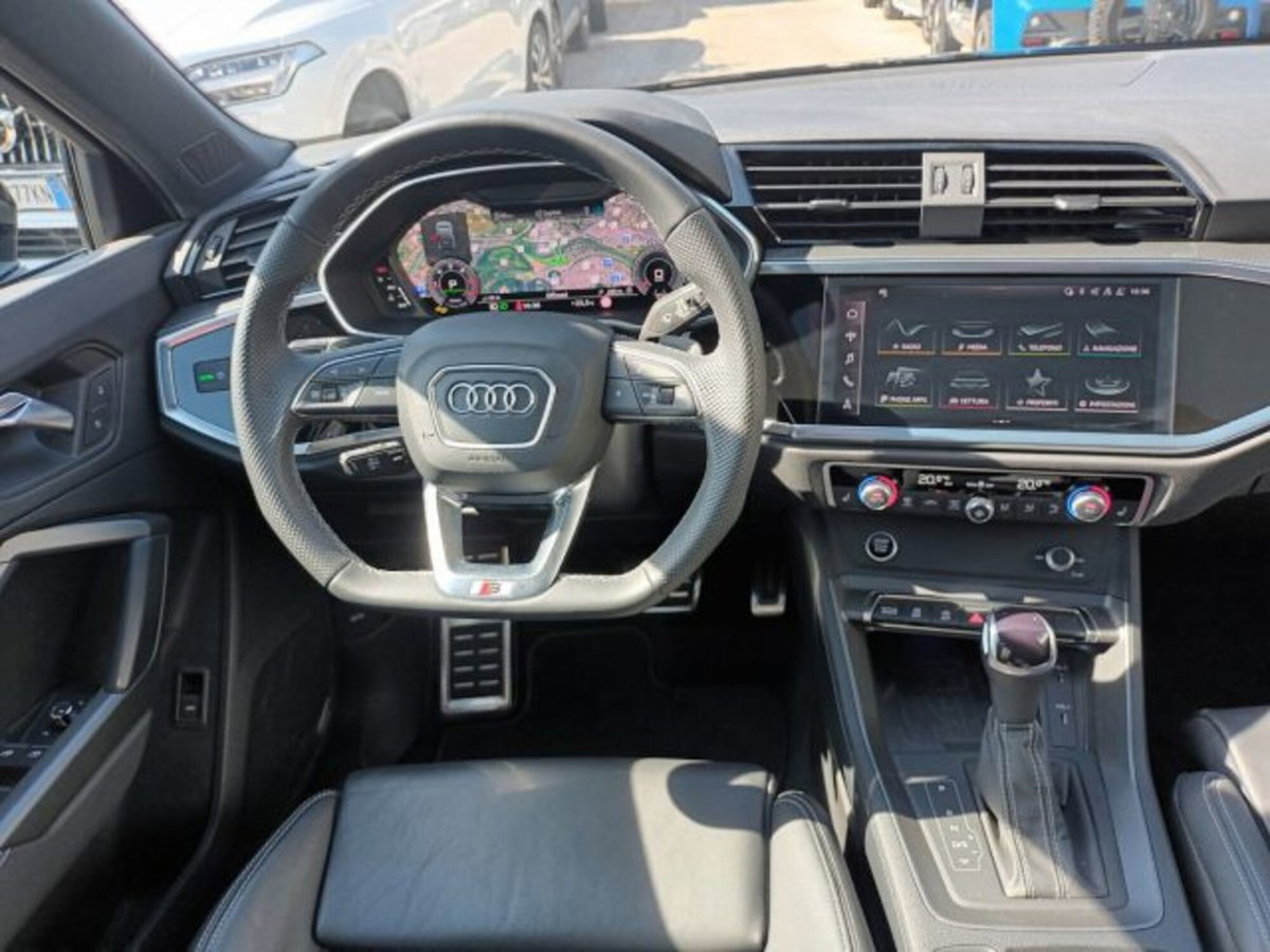 Audi Q3 Sportback 40 2.0 tdi quattro 193cv s-tronic (12)