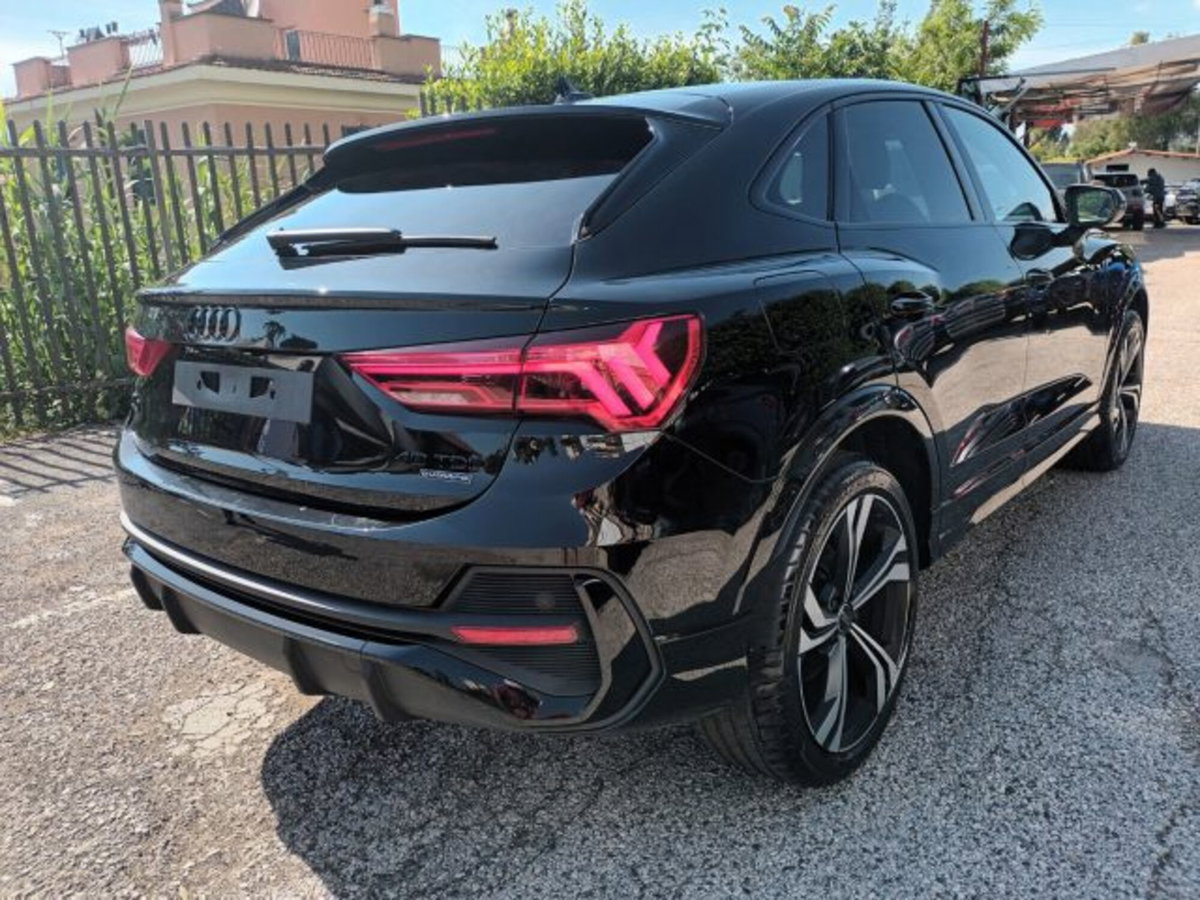 Audi Q3 Sportback 40 2.0 tdi quattro 193cv s-tronic (7)