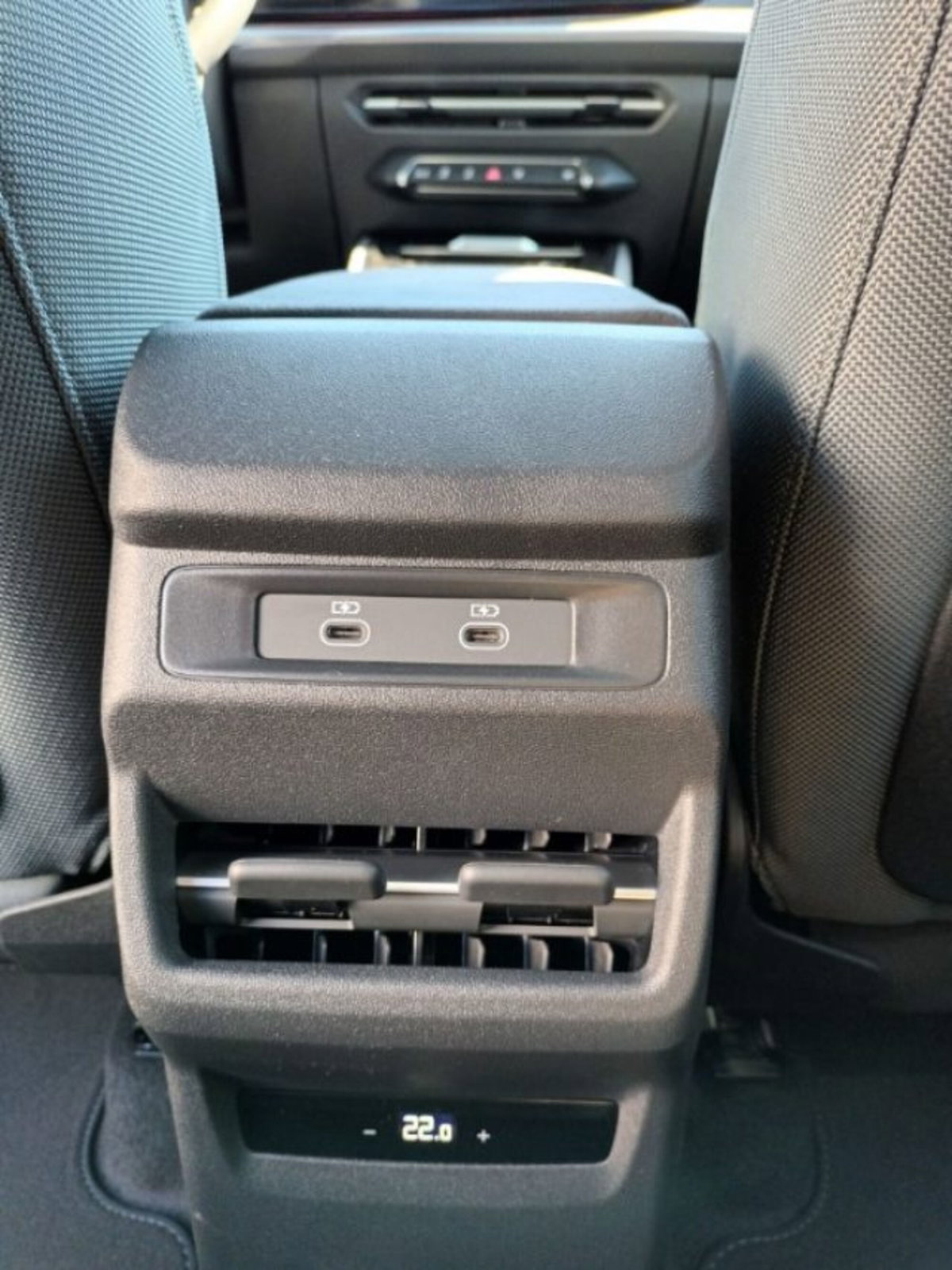 Audi Q3 Sportback 35 TDI (16)