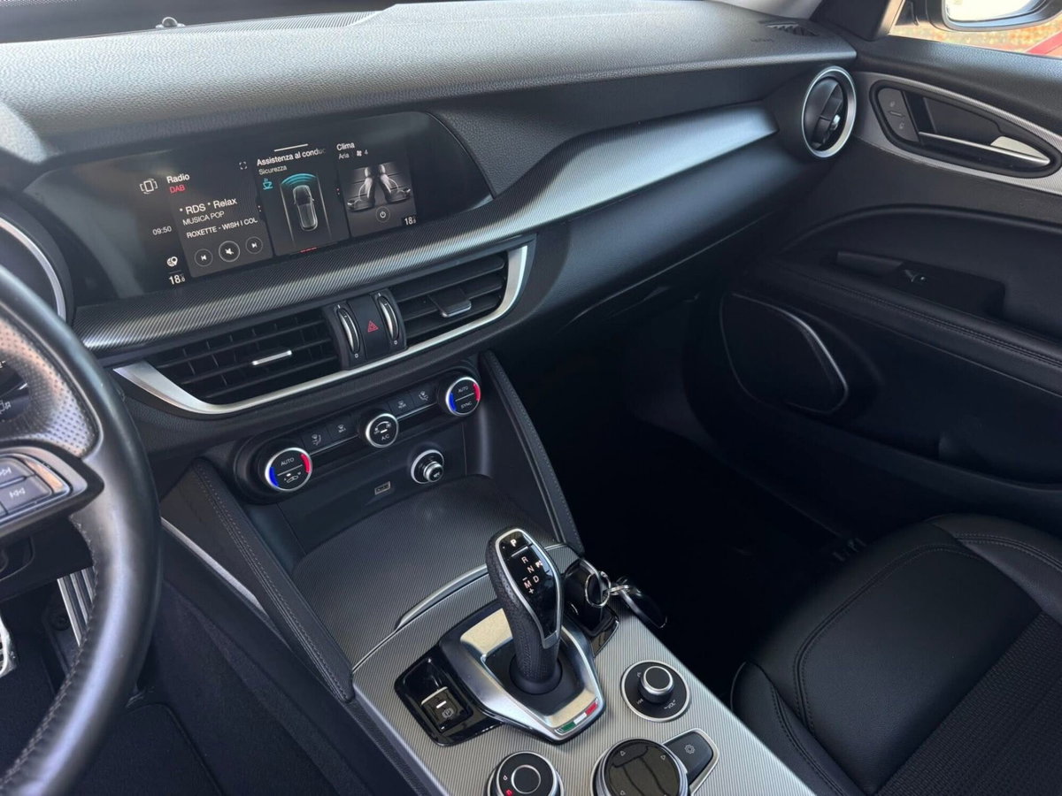 Alfa Romeo Stelvio Stelvio 2.2 Turbodiesel 190 CV AT8 Q4 Sprint (10)