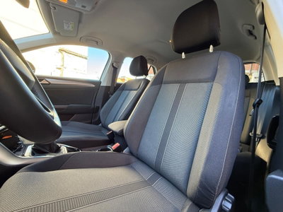 Volkswagen T-Roc 1.0 TSI Life (16)