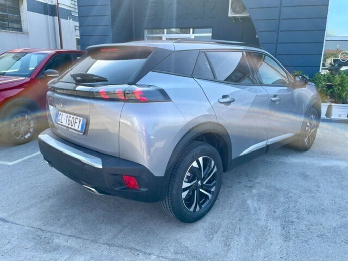 Peugeot 2008 1.2 puretech Allure s&s 130cv eat8 (18)