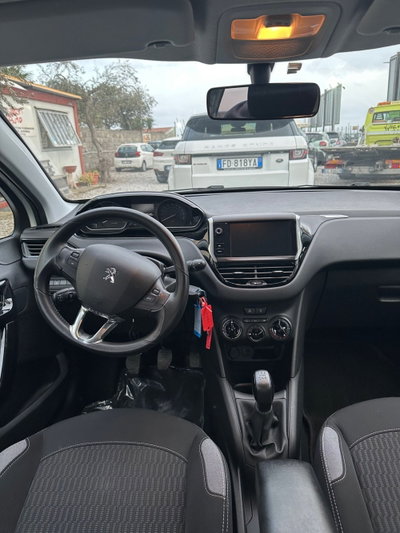 Peugeot 208 75 5 porte Active (10)