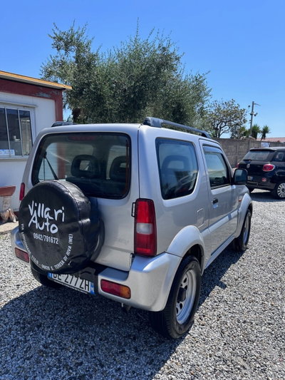 Suzuki Jimny 1.3i 16V cat 4WD JLX (5)