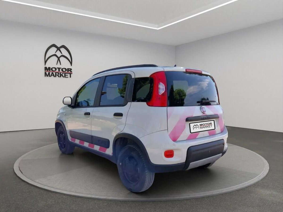 Fiat Panda 1.3 MJT 95 CV S&S 4x4 (8)