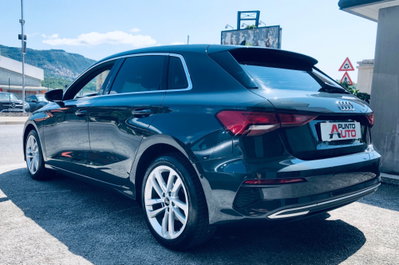 Audi A3 Sportback 35 TFSI S tronic Business (5)