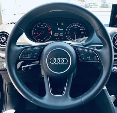 Audi Q2 Q2 35 TFSI S tronic Business (16)