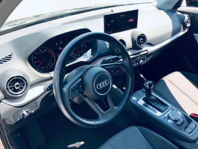 Audi Q2 Q2 35 TFSI S tronic Business (19)