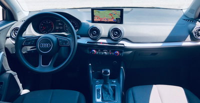 Audi Q2 Q2 35 TFSI S tronic Business (5)
