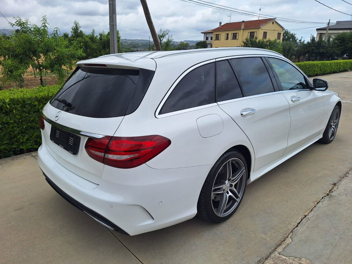 Mercedes-Benz Classe C Station Wagon 220 d 4Matic Auto Premium (6)