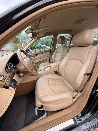Mercedes-Benz Classe E 220 CDI cat EVO Avantgarde Sport (10)