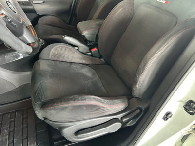 Nissan Juke 1.6 DIG-T 200 Nismo (8)