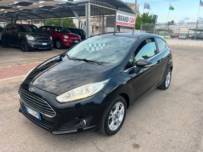 Ford Fiesta 1.4 3p. Bz.- GPL Titanium usata