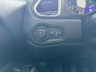 Jeep Renegade 1.6 Mjt 120 CV Longitude (16)