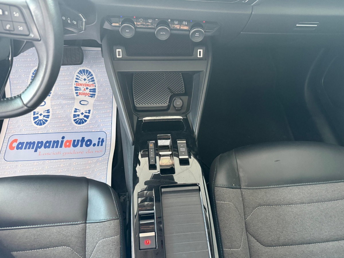 Citroen C4 BlueHDi 130 S&S EAT8 Shine (13)