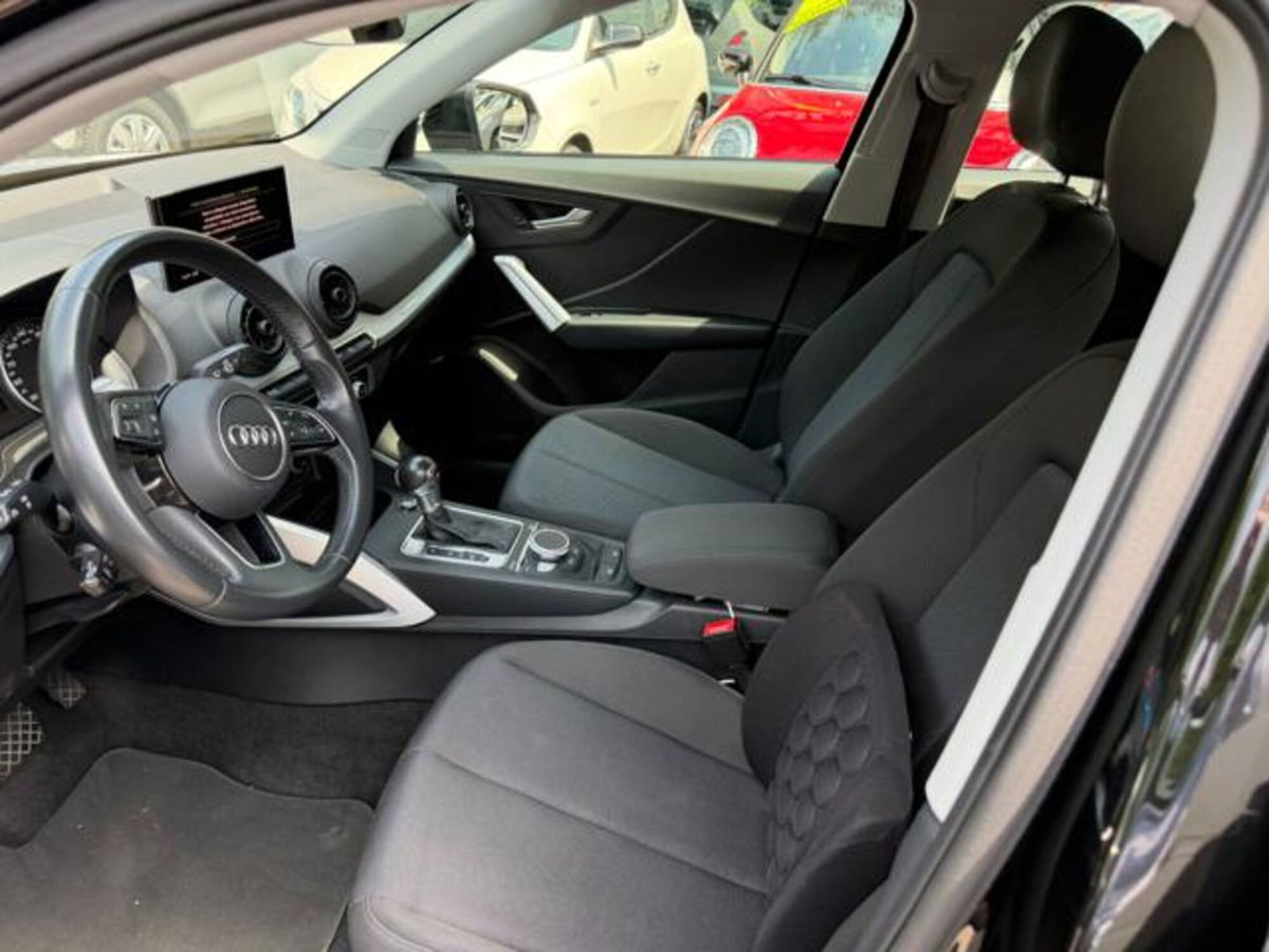 Audi Q2 Q2 1.6 TDI S tronic Design (6)