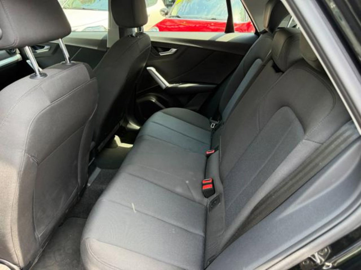 Audi Q2 Q2 1.6 TDI S tronic Design (7)